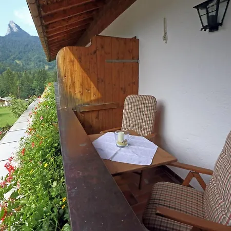 Haus Hoerth * Kreuth